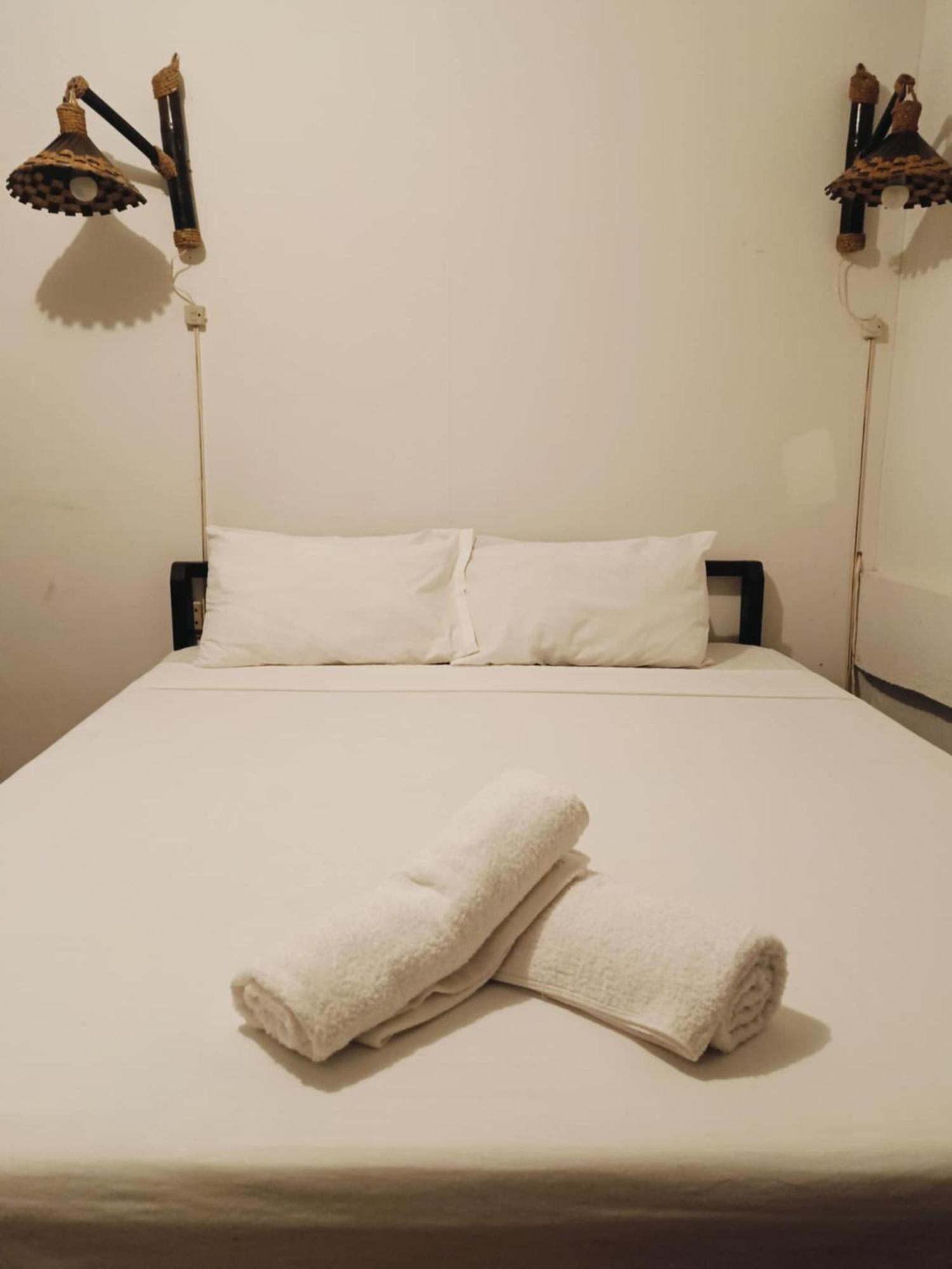 Mylene Room Rental Manoc-Manoc Eksteriør bilde